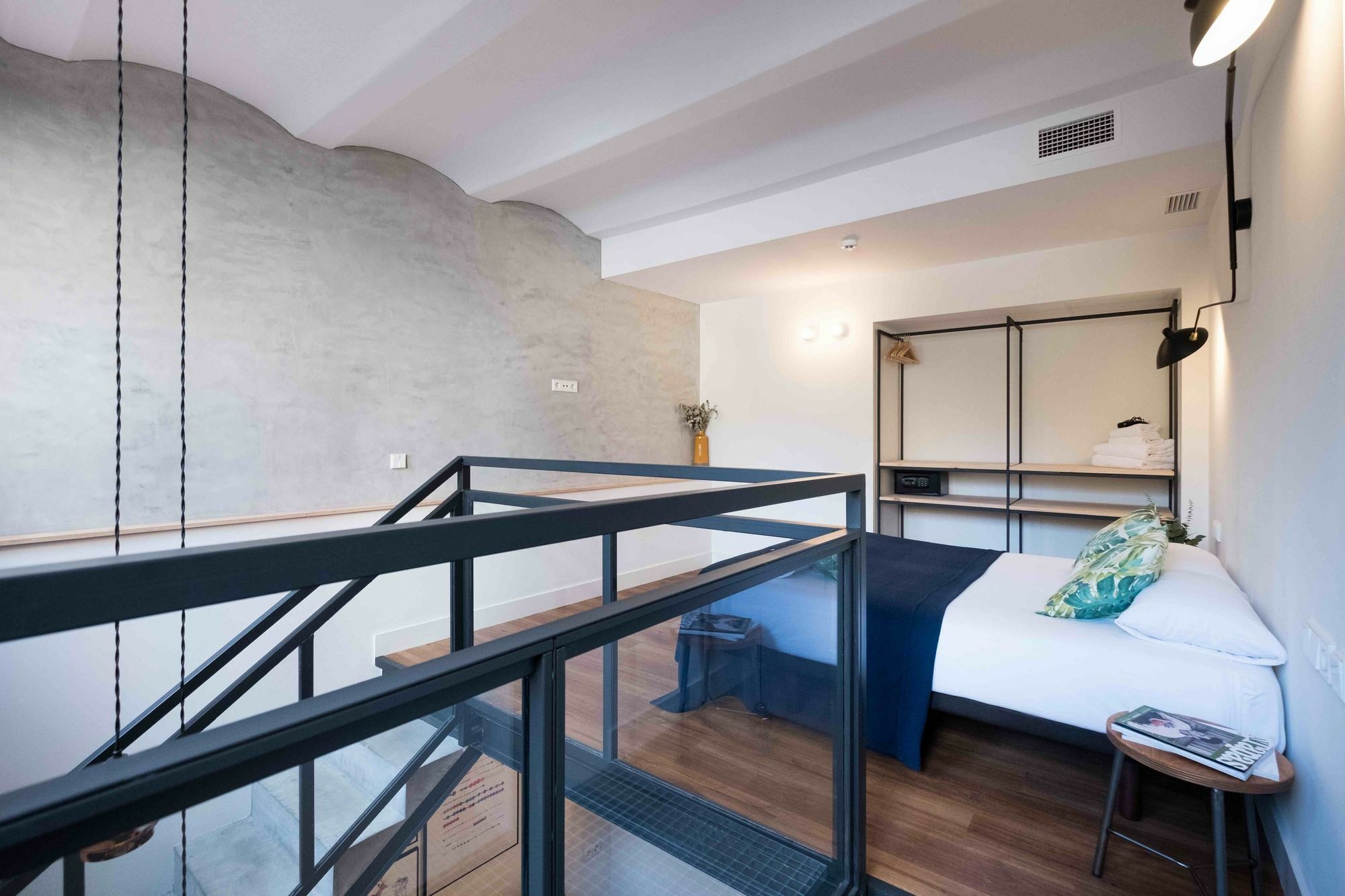 Magatzem 128 Hotel Barcelona Exterior photo